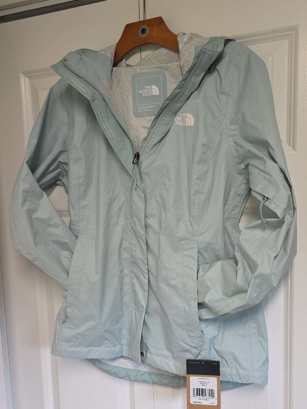 The North Face Women's Venture 2 Rain Jacket Wind Breaker Nuted Pine Size S